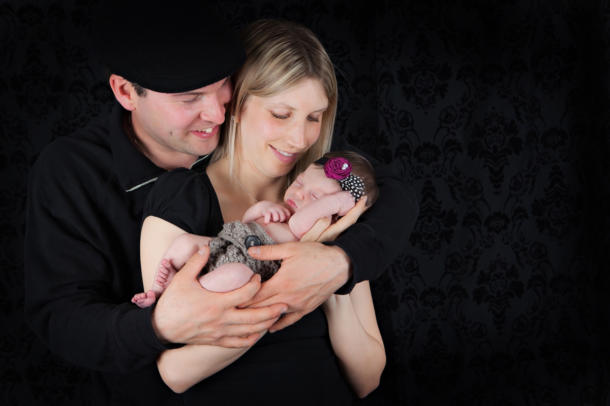 Newborn Photographers Ontario - Mirus