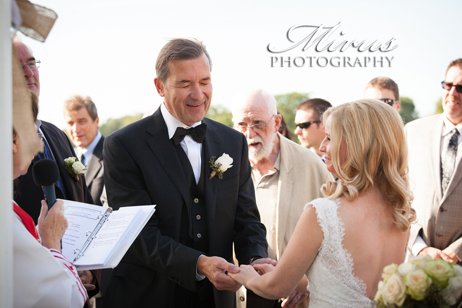 Niagara Wedding Photographer Mirus Photography
