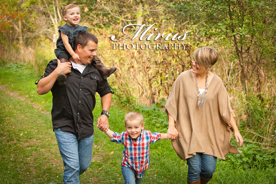 Niagara family photography by Mirus