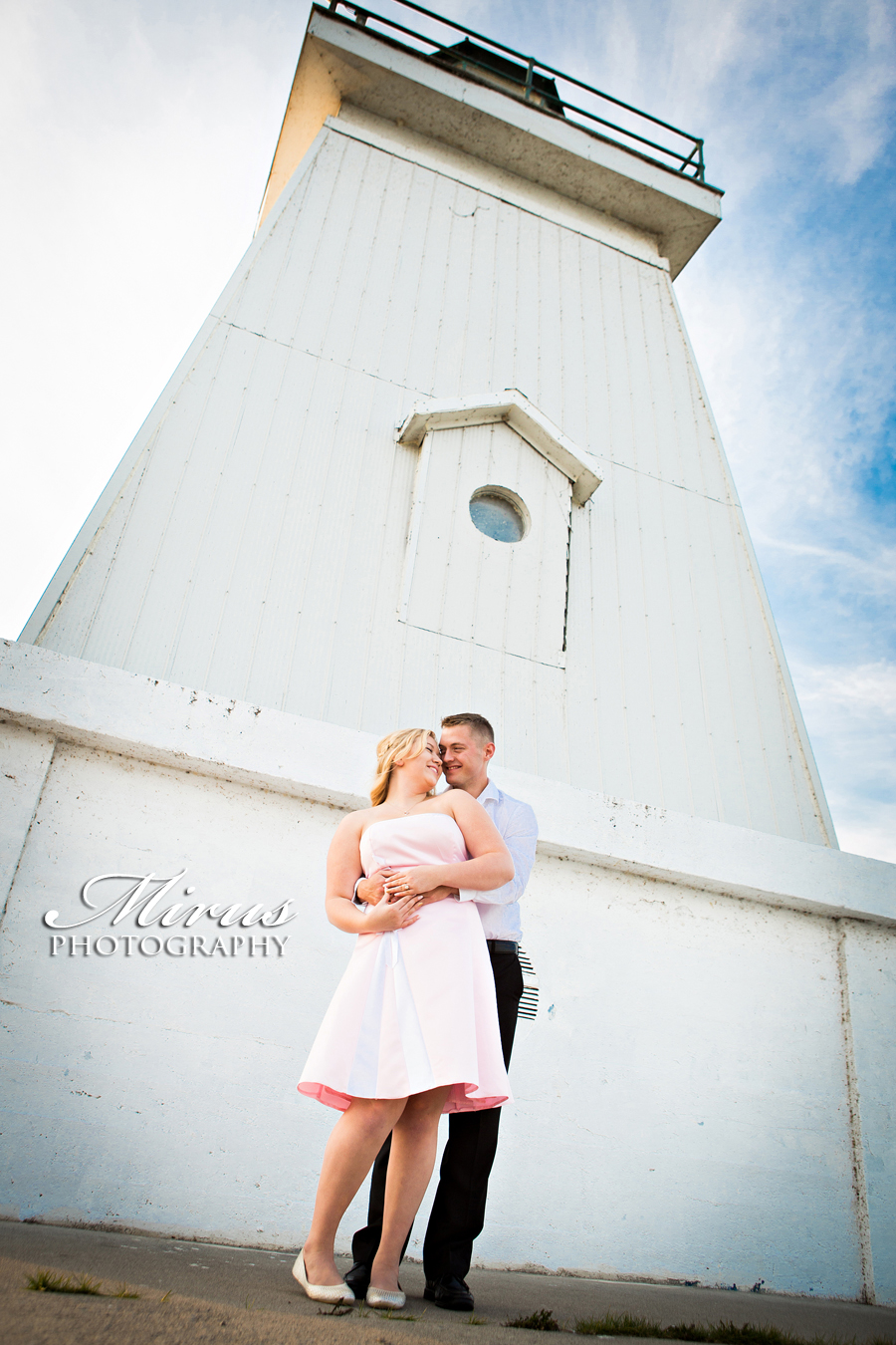 Dunnville Engagement Photographers